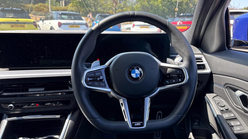 BMW 3 Series Estate Blue #5