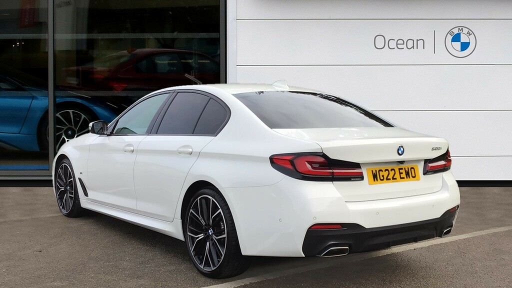 BMW 5 Series Saloon White #2