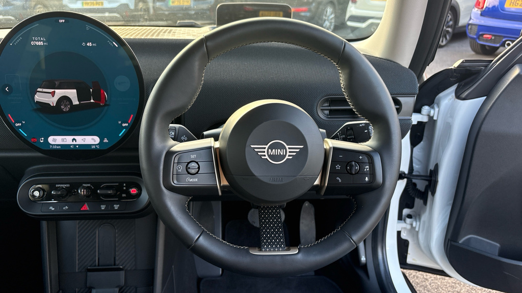 Mini Hatch Hatchback WG74DKY White #5