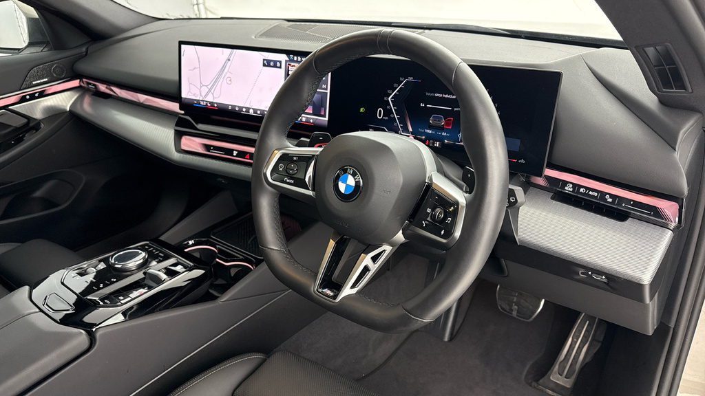 BMW 5 Series Petrolpluginhybrid 4dr 202209089562460 #6
