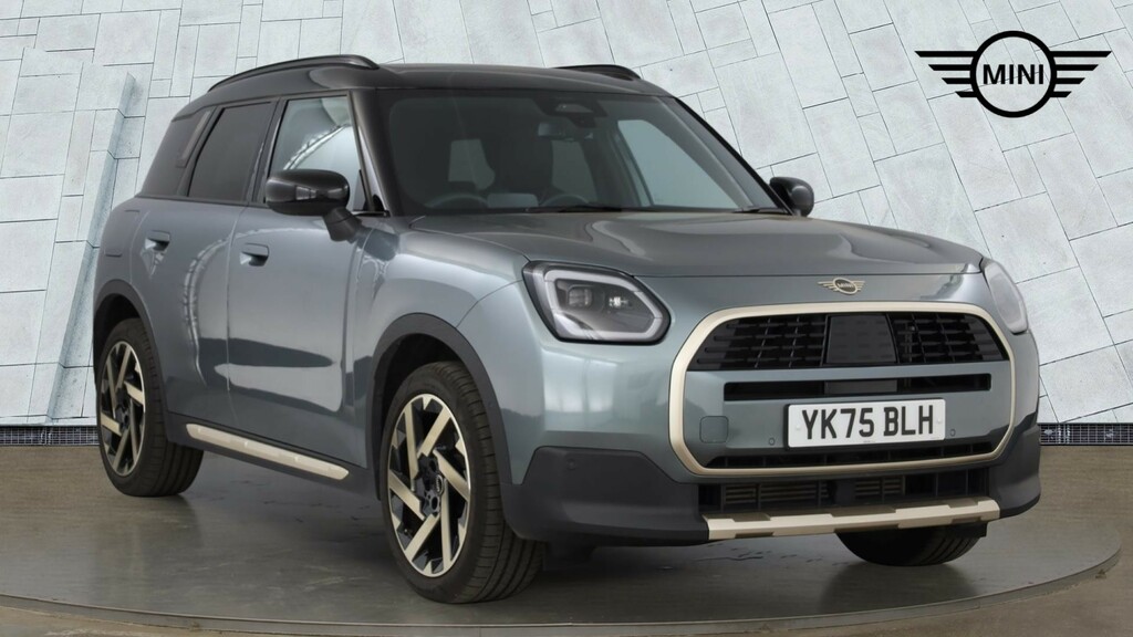 Mini Countryman Petrol Green
