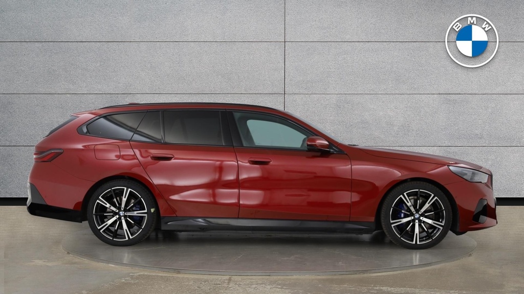 BMW 5 Series Estate Red #3