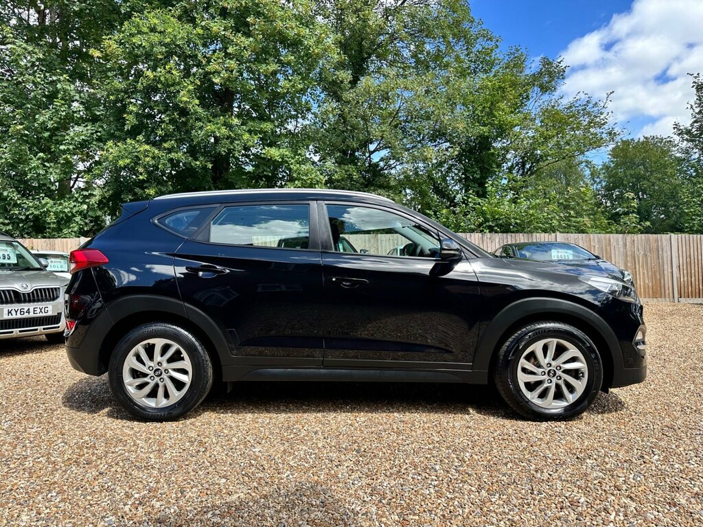 Hyundai Tucson 2.0 Crdi Se Nav 4Wd Euro 6 Black #3