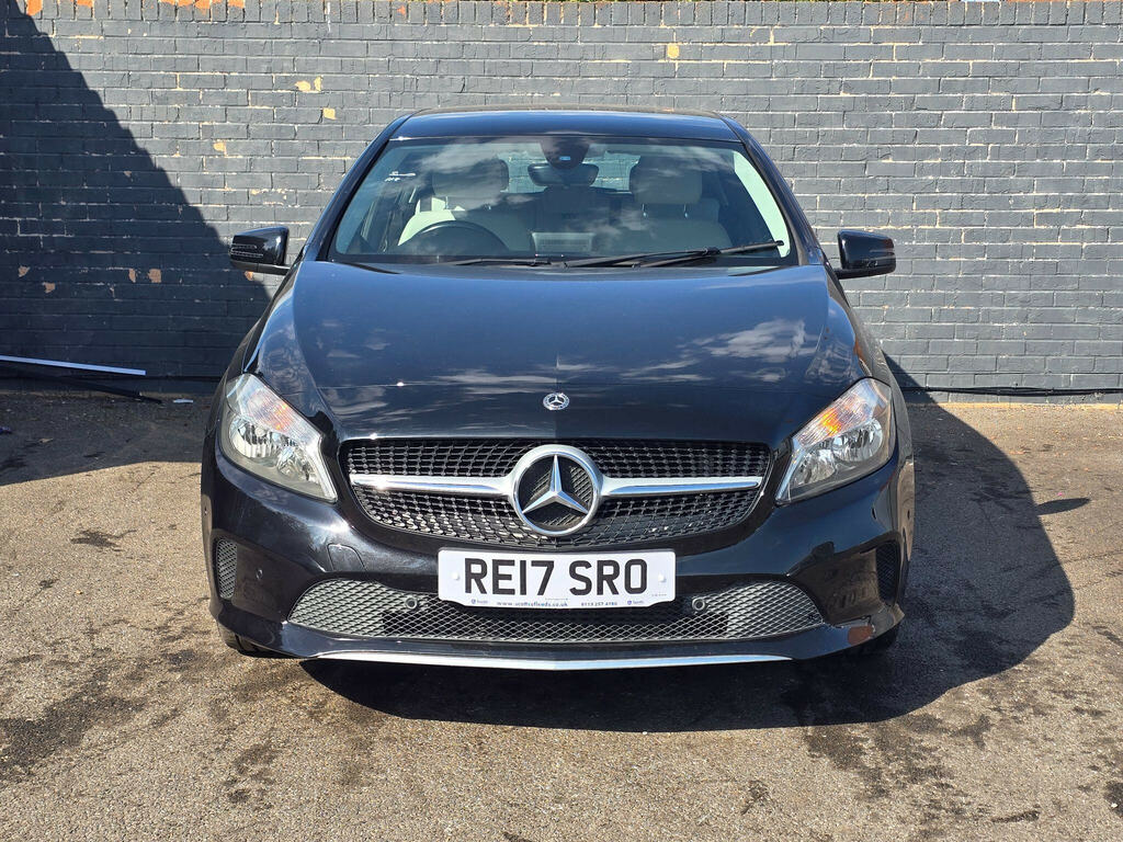 Mercedes-Benz A Class 1.5 A180d Sport Executive Euro 6 Ss Black #2