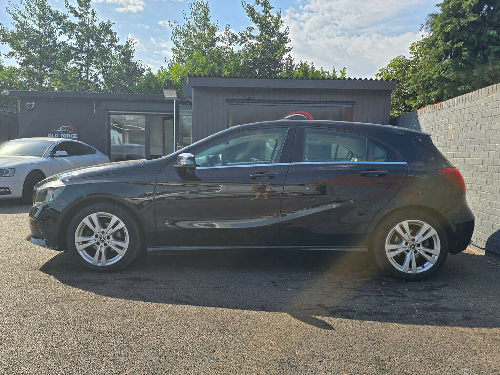 Mercedes-Benz A Class 1.5 A180d Sport Executive Euro 6 Ss Black #6