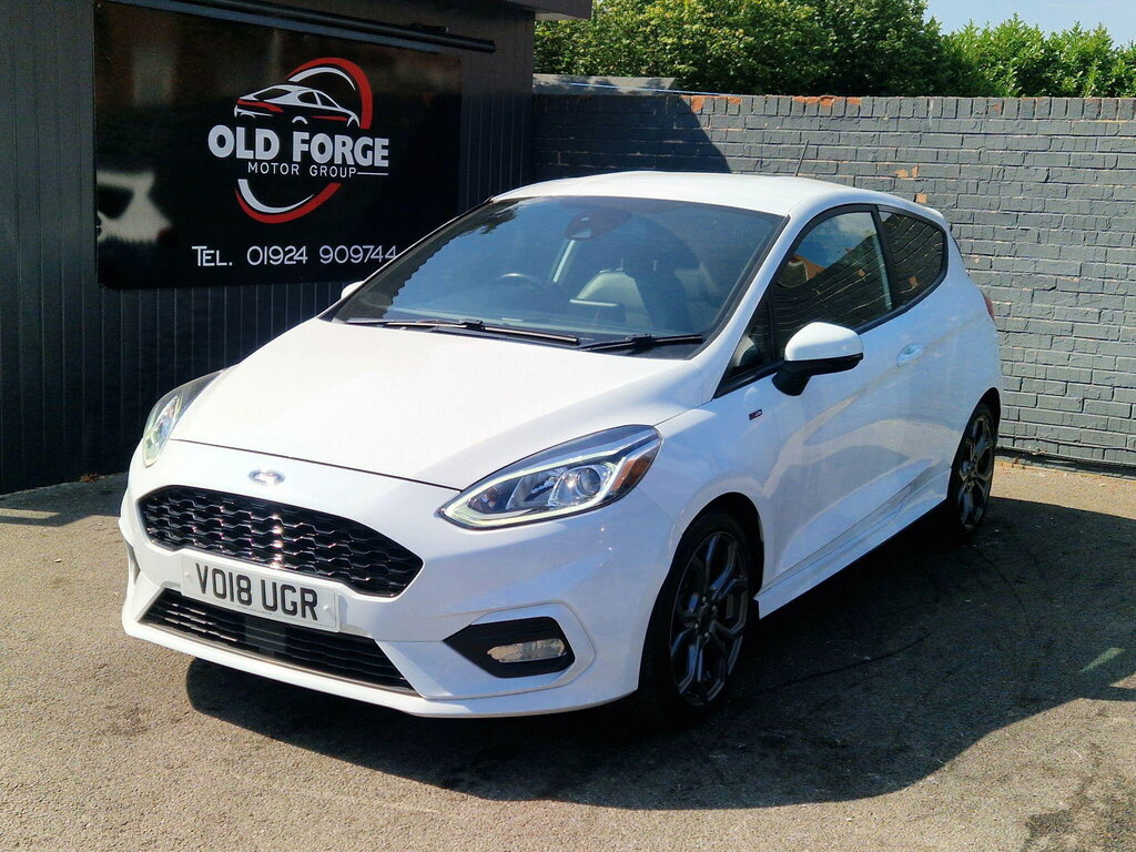 Ford Fiesta 1.0T Ecoboost St-line X Euro 6 Ss White