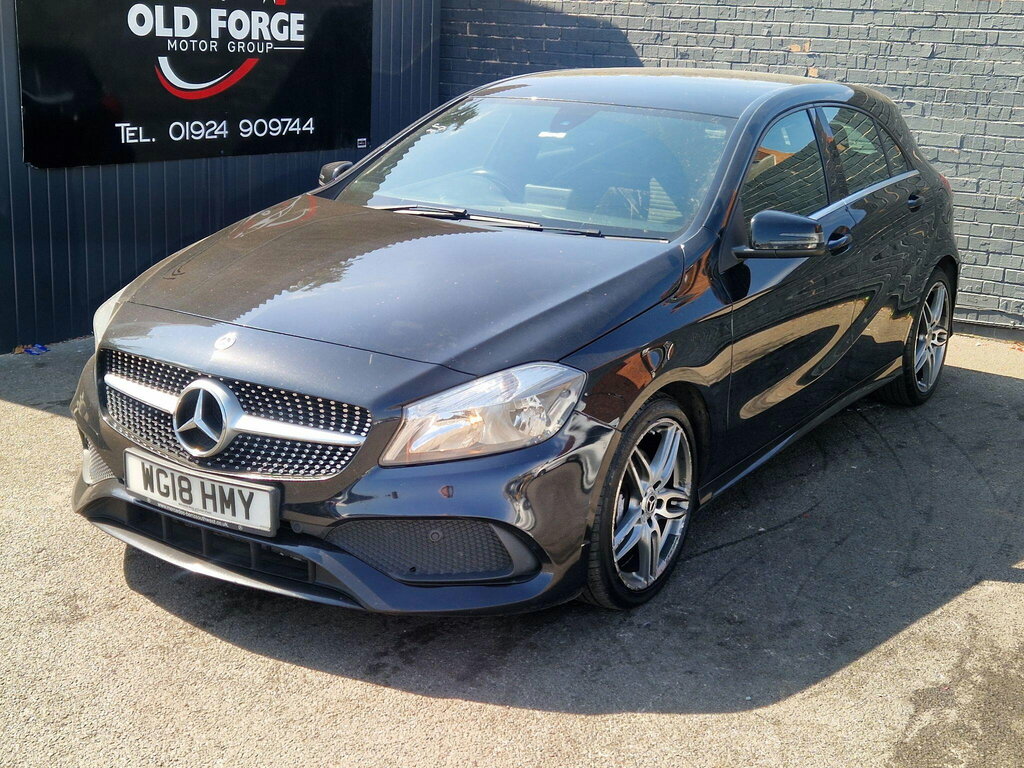 Mercedes-Benz A Class 1.5 A180d Amg Line 7G-dct Euro 6 Ss Black #4