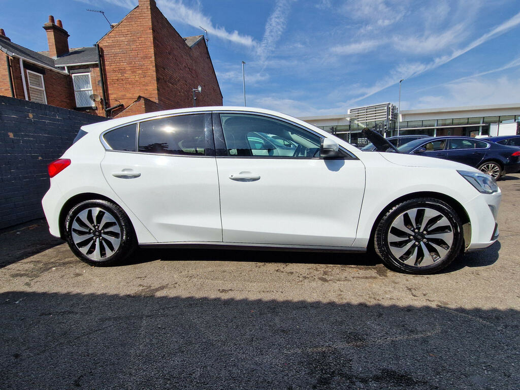 Ford Focus 1.0T Ecoboost Zetec Euro 6 Ss White #6