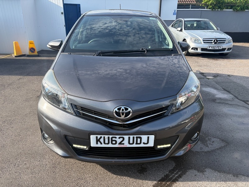 Toyota Yaris Vvt-i Sr Grey #2