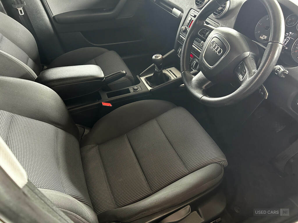 Audi A3 1.4 Tfsi Sport Hatchback Euro 5 White #2