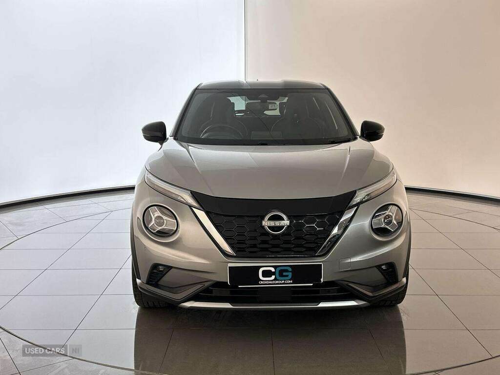 Nissan Juke 1.6 Hybrid Tekna Silver #2