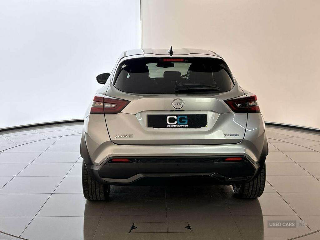 Nissan Juke 1.6 Hybrid Tekna Silver #6