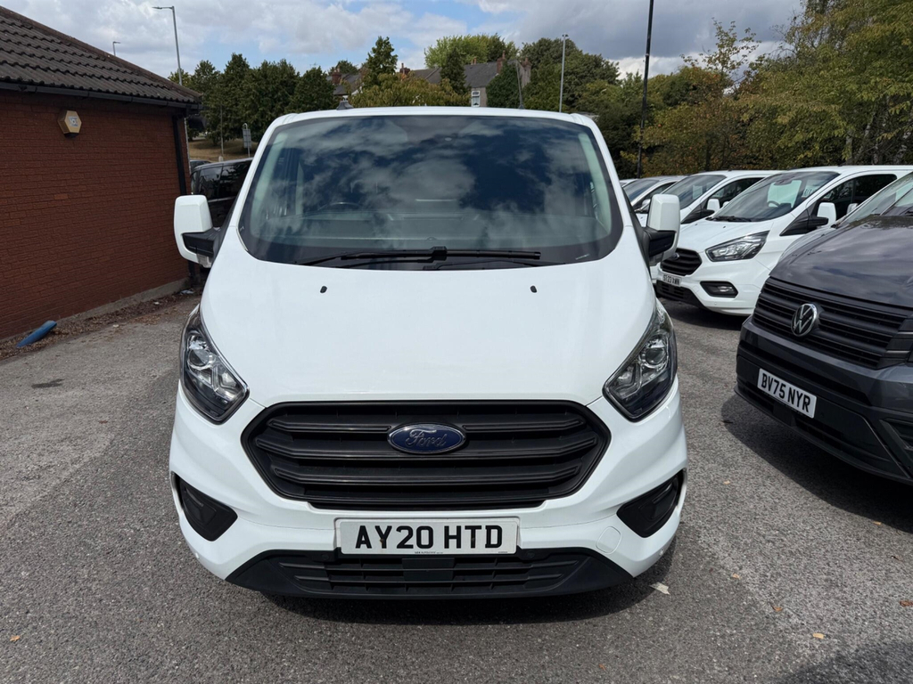 Ford Transit Custom Mpv AY20HTD White #2