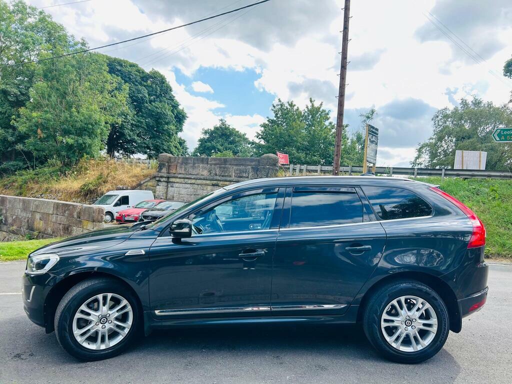 Volvo XC60 2.4 D5 Se Lux Nav Geartronic Awd Black #2