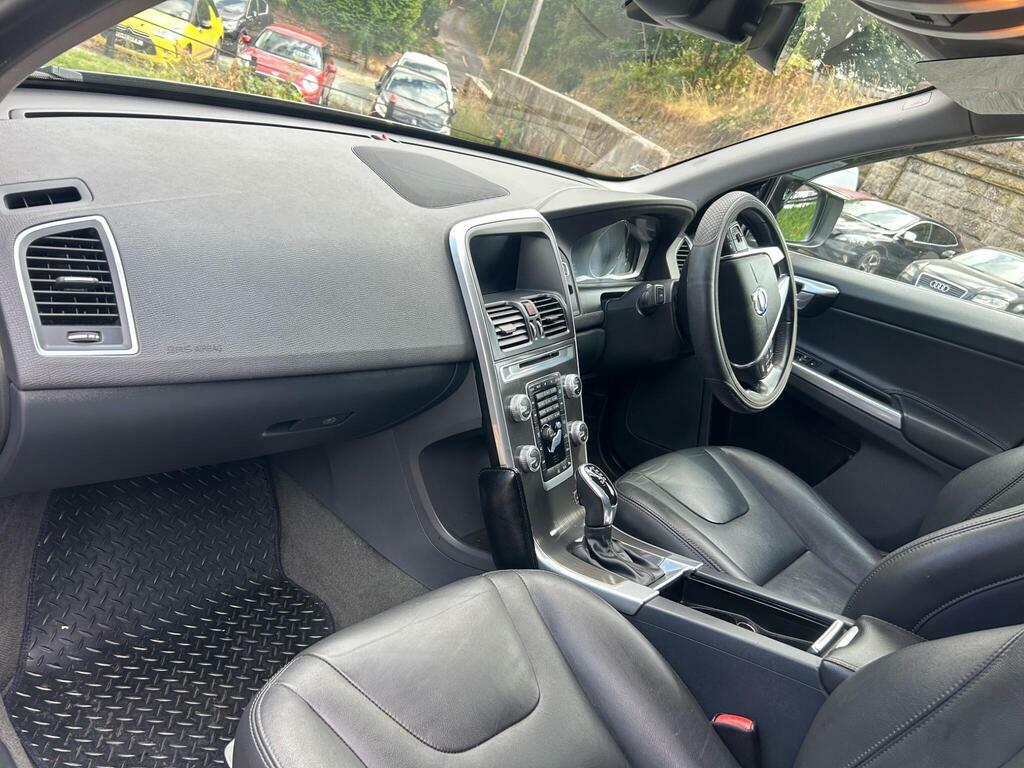 Volvo XC60 2.4 D5 Se Lux Nav Geartronic Awd Black #9
