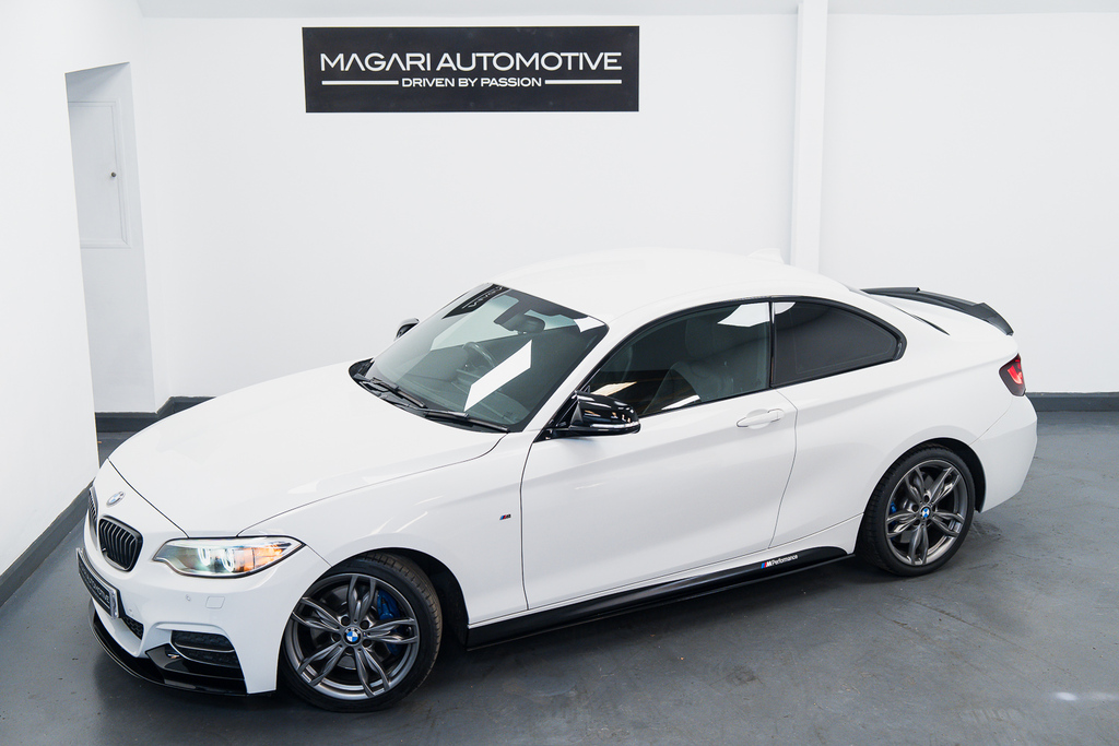 BMW 2 Series Petrol White #5