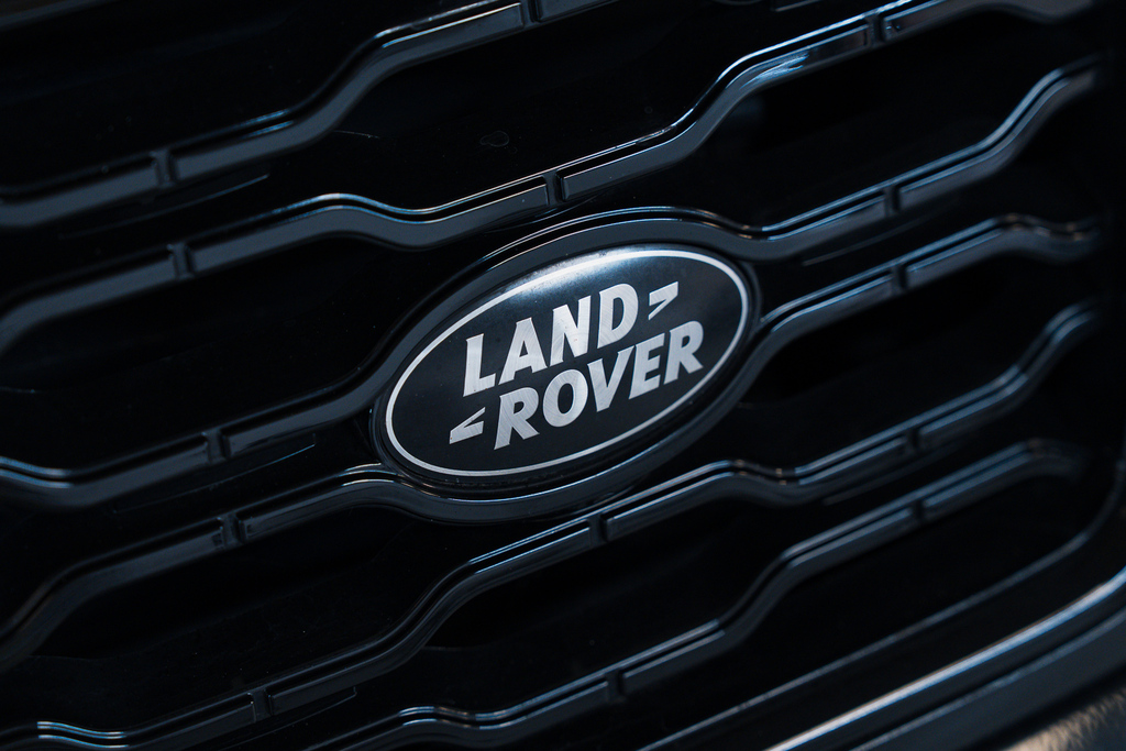 Land Rover Range Rover Sdv8 5-Door Silver #8