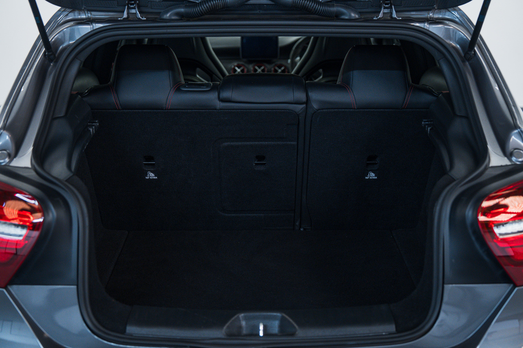Mercedes-Benz A Class 1.6 Amg Line Euro 6 Ss  #62