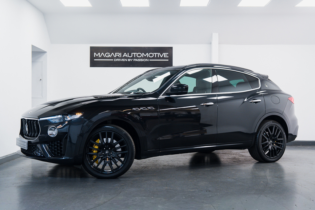Maserati Levante Diesel Black #4