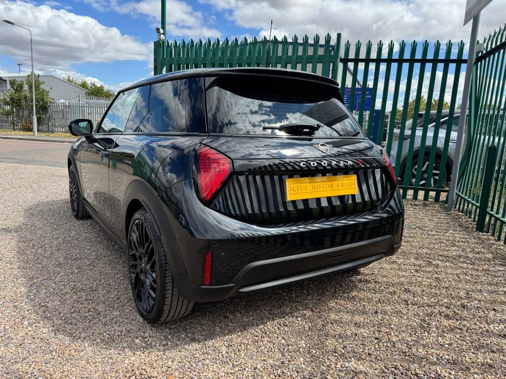 Mini Hatch 2.0S Exclusive Steptronic Euro 6 Ss Black #3