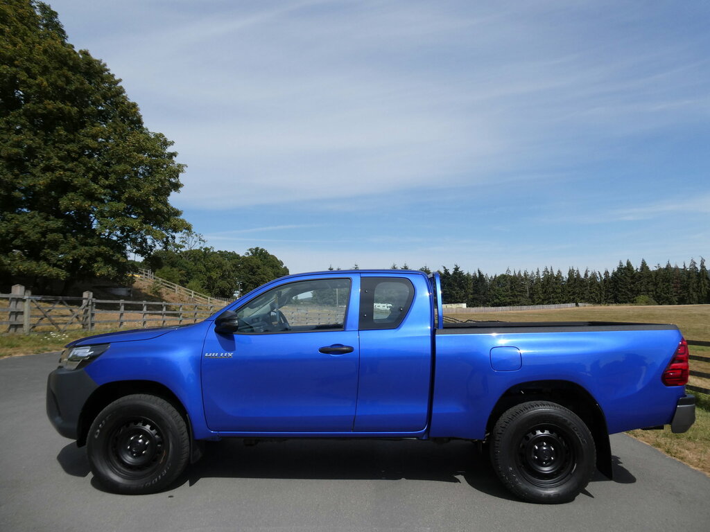 Toyota HILUX 2.4 D-4d Active Extra Pickup Extended Cab Dies Blue #6