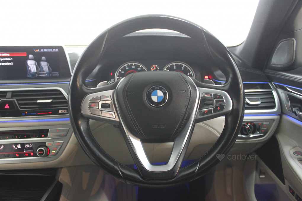 BMW 7 Series Saloon 3.0 740D M Sport Xdrive Euro 6 Ss 4 Black #32