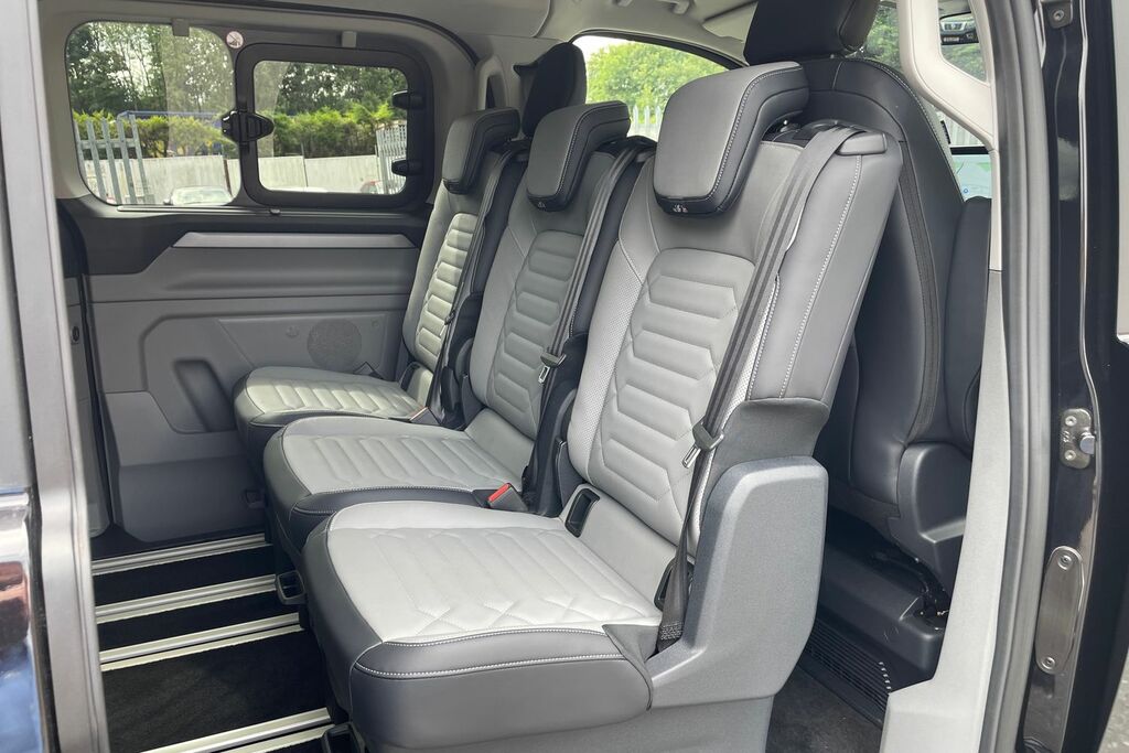 Ford Tourneo Custom 2.0 Ecoblue 136Ps H1 Titanium 8 Seater  #15