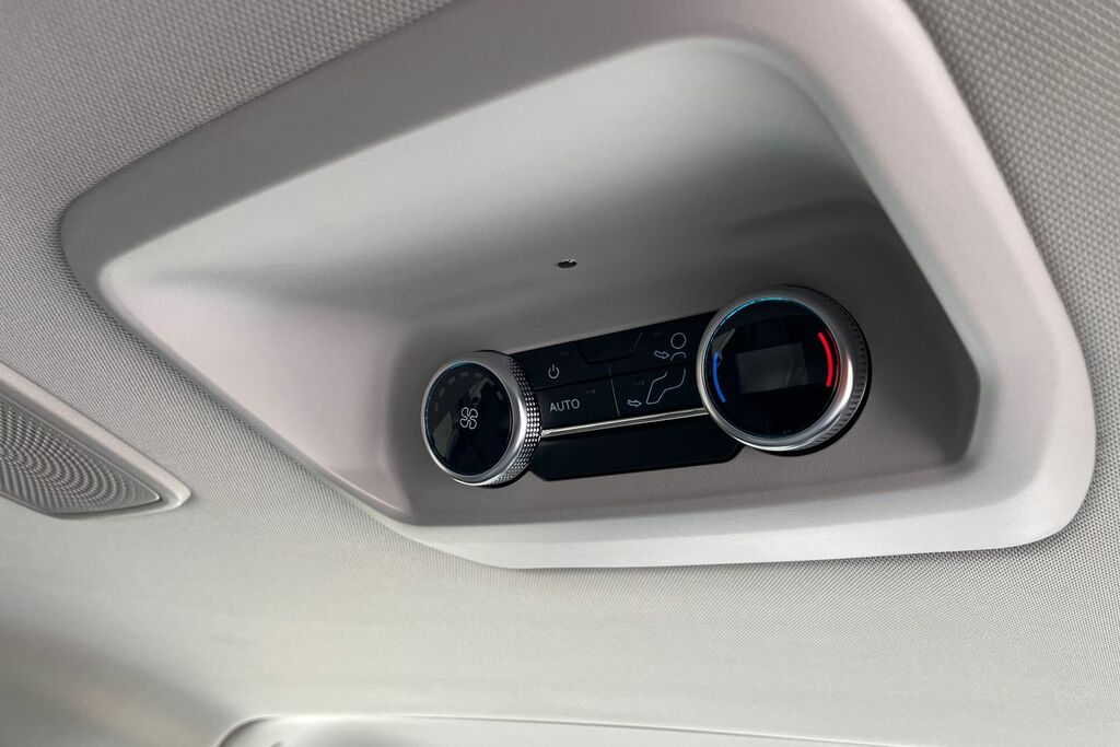 Ford Tourneo Custom 2.0 Ecoblue 136Ps H1 Titanium 8 Seater  #16