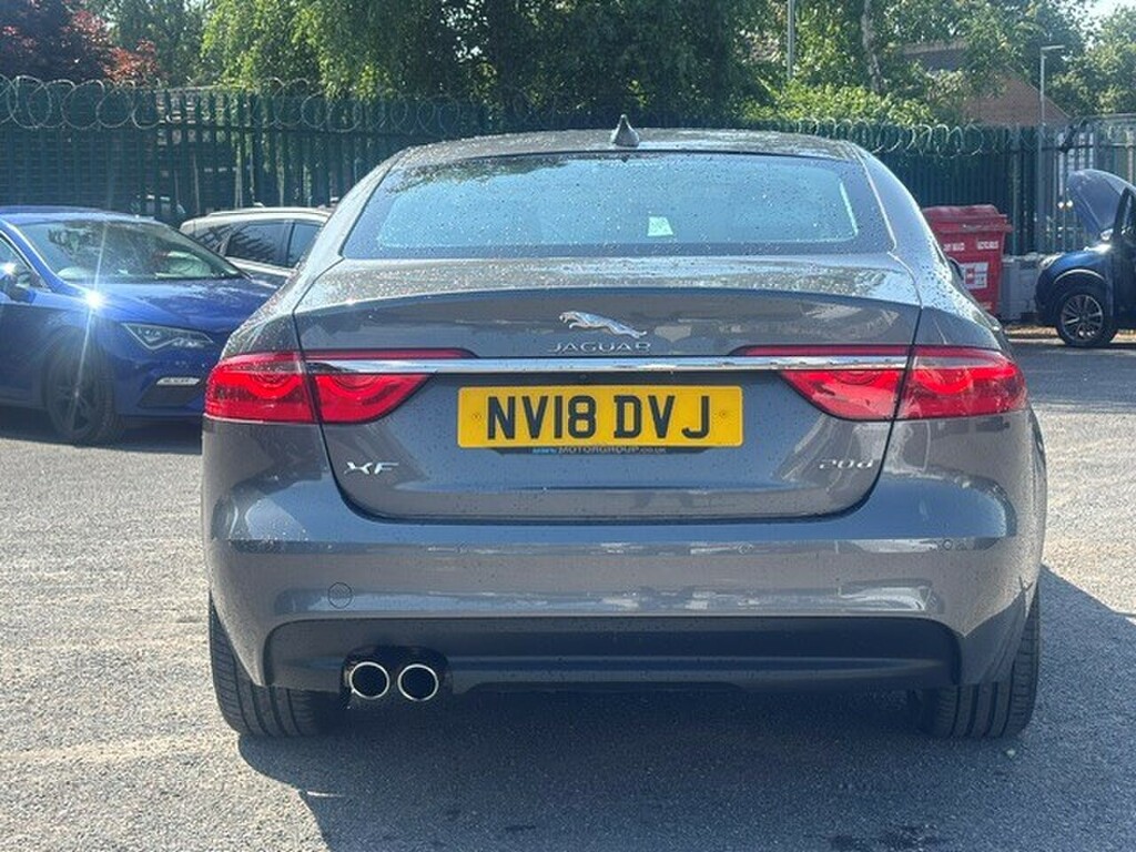Jaguar XF 2.0D 180 Portfolio Grey #4