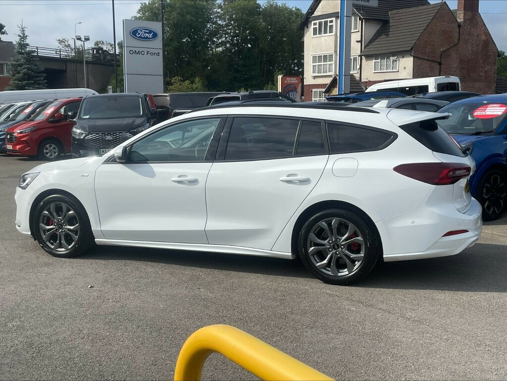 Ford Focus 1.0 Ecoboost Hybrid Mhev St-line White #4