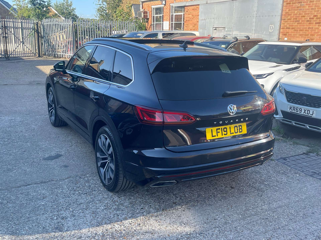 Volkswagen Touareg R-line Tech Black #18