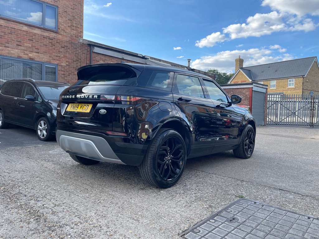 Land Rover Range Rover Evoque 2019 2.0 D150 R-dynamic S Suv 4Wd White #29