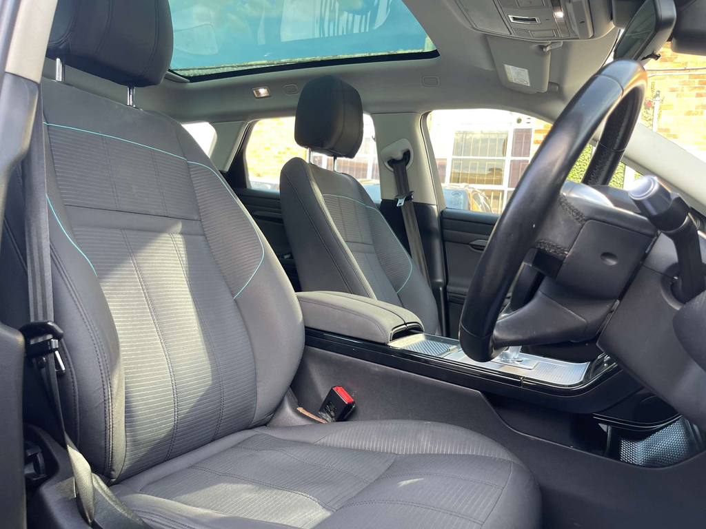Land Rover Range Rover Evoque 2019 2.0 D150 R-dynamic S Suv 4Wd White #38