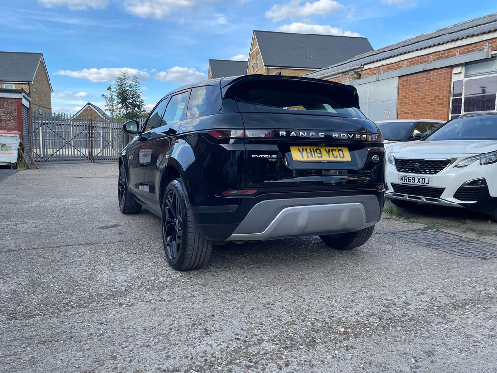 Land Rover Range Rover Evoque 2019 2.0 D150 R-dynamic S Suv 4Wd White #25