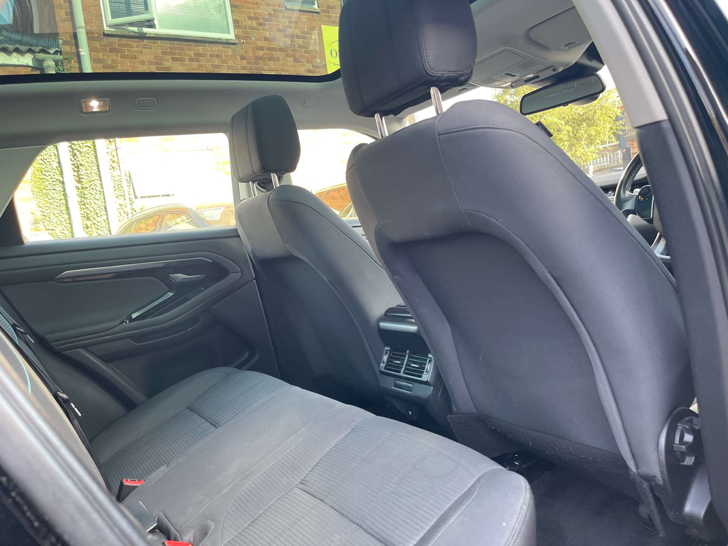 Land Rover Range Rover Evoque 2019 2.0 D150 R-dynamic S Suv 4Wd White #41