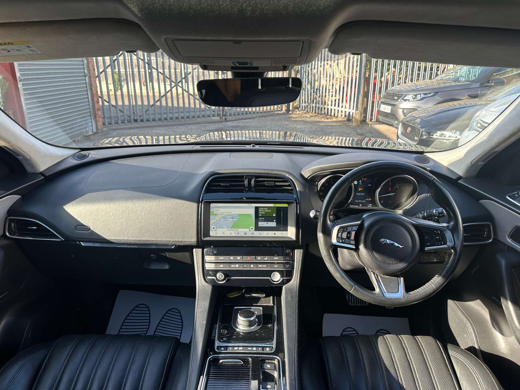 Jaguar F-Pace Suv 2.0 D180 R-sport Awd Euro 6 Ss 20 Black #18