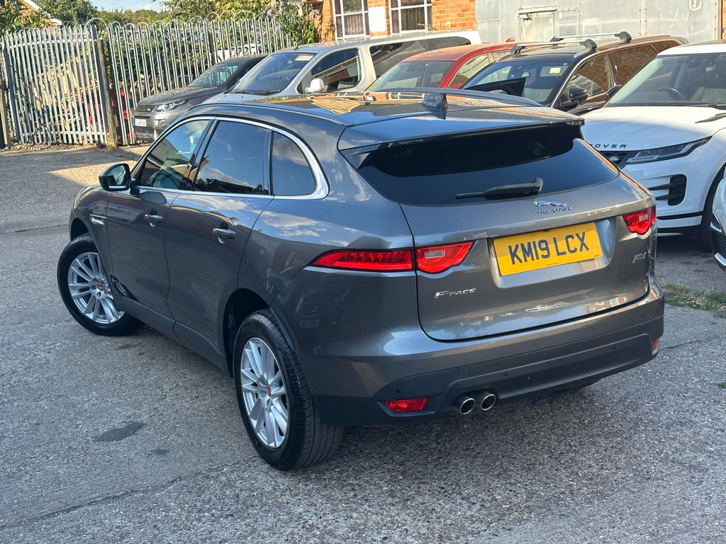 Jaguar F-Pace Suv 2.0 D180 R-sport Awd Euro 6 Ss 20 Black #10