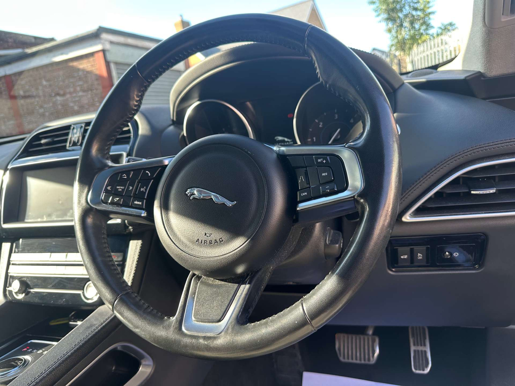 Jaguar F-Pace Suv 2.0 D180 R-sport Awd Euro 6 Ss 20 Black #42