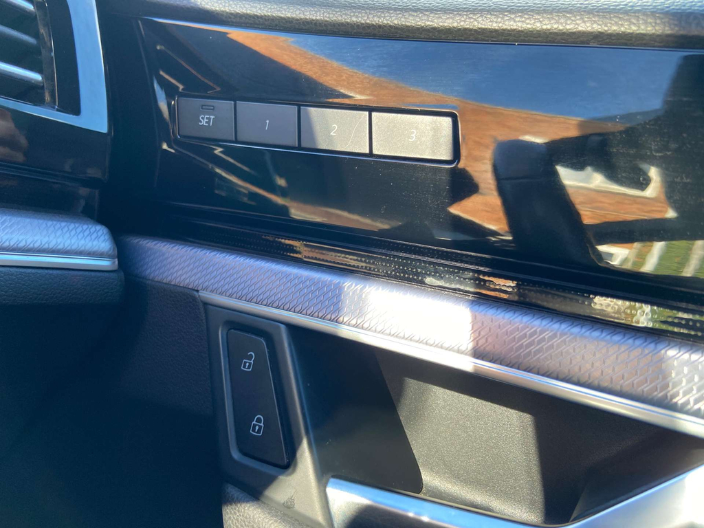 Volkswagen Touareg Grey #63