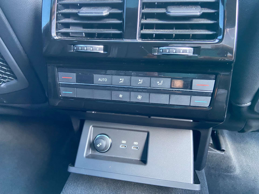 Volkswagen Touareg Grey #53