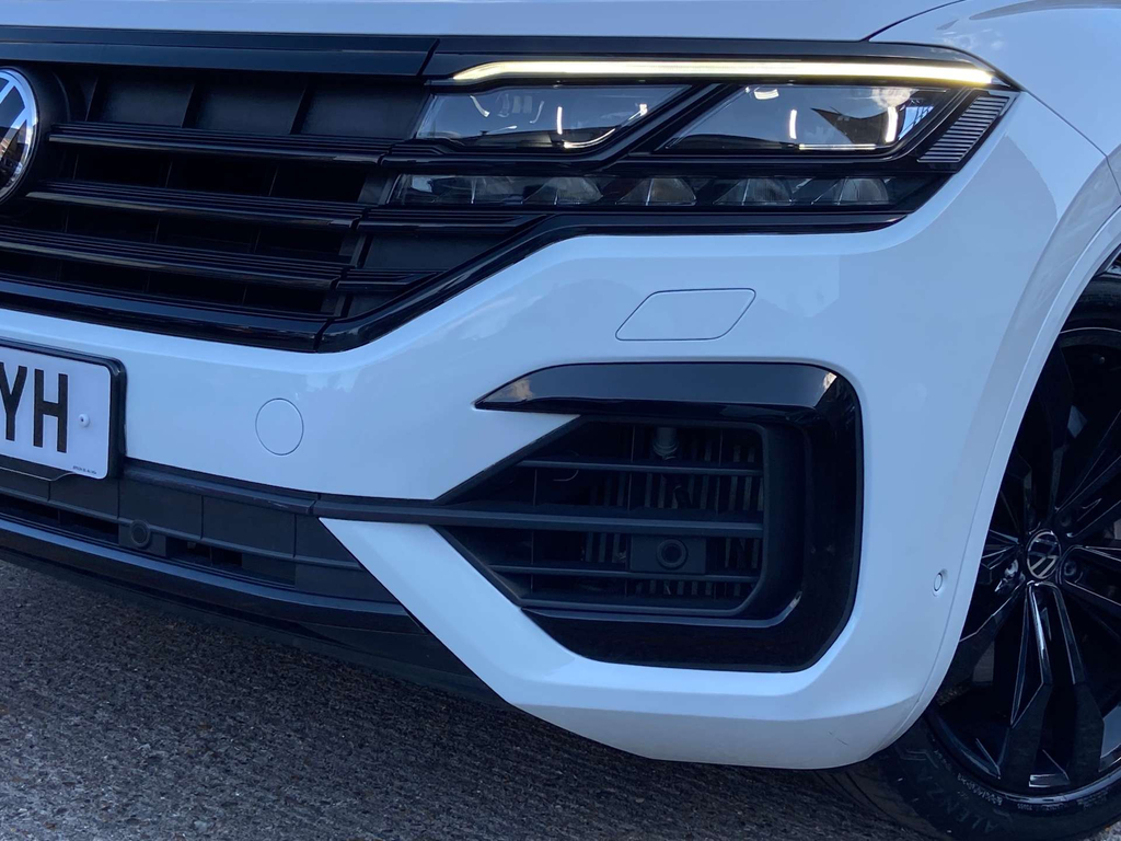 Volkswagen Touareg Grey #30