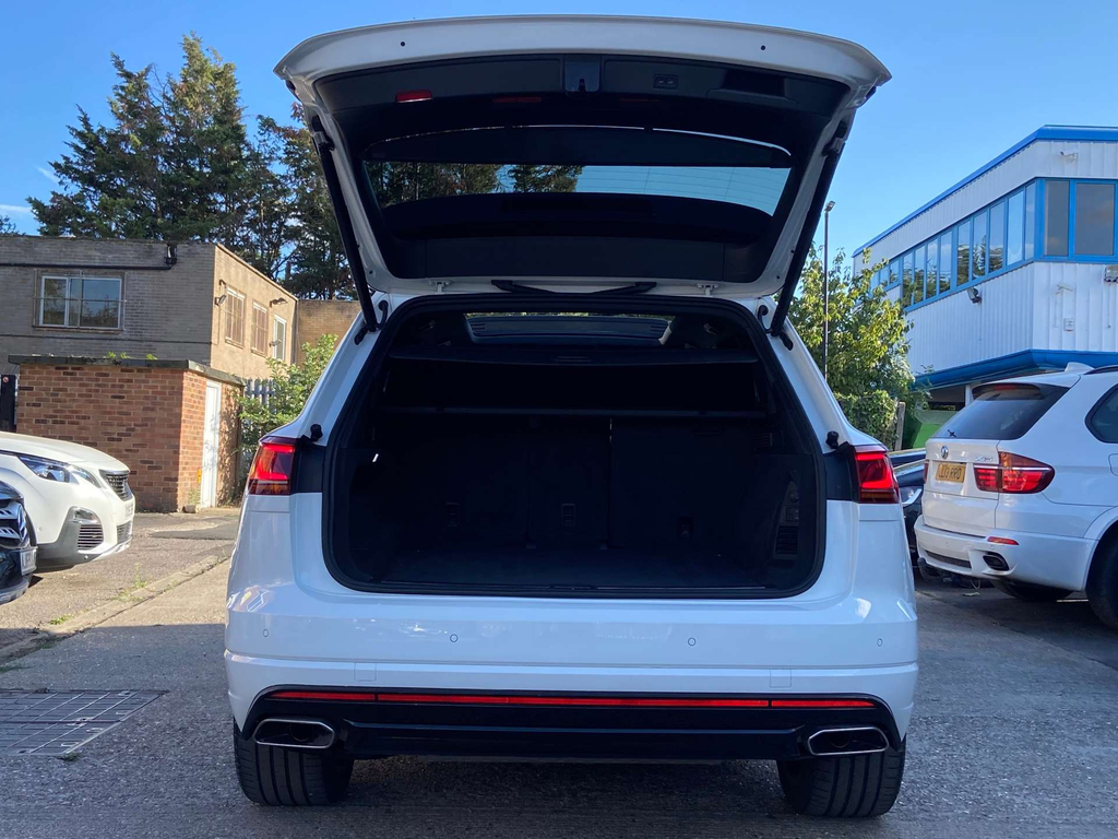 Volkswagen Touareg Grey #41