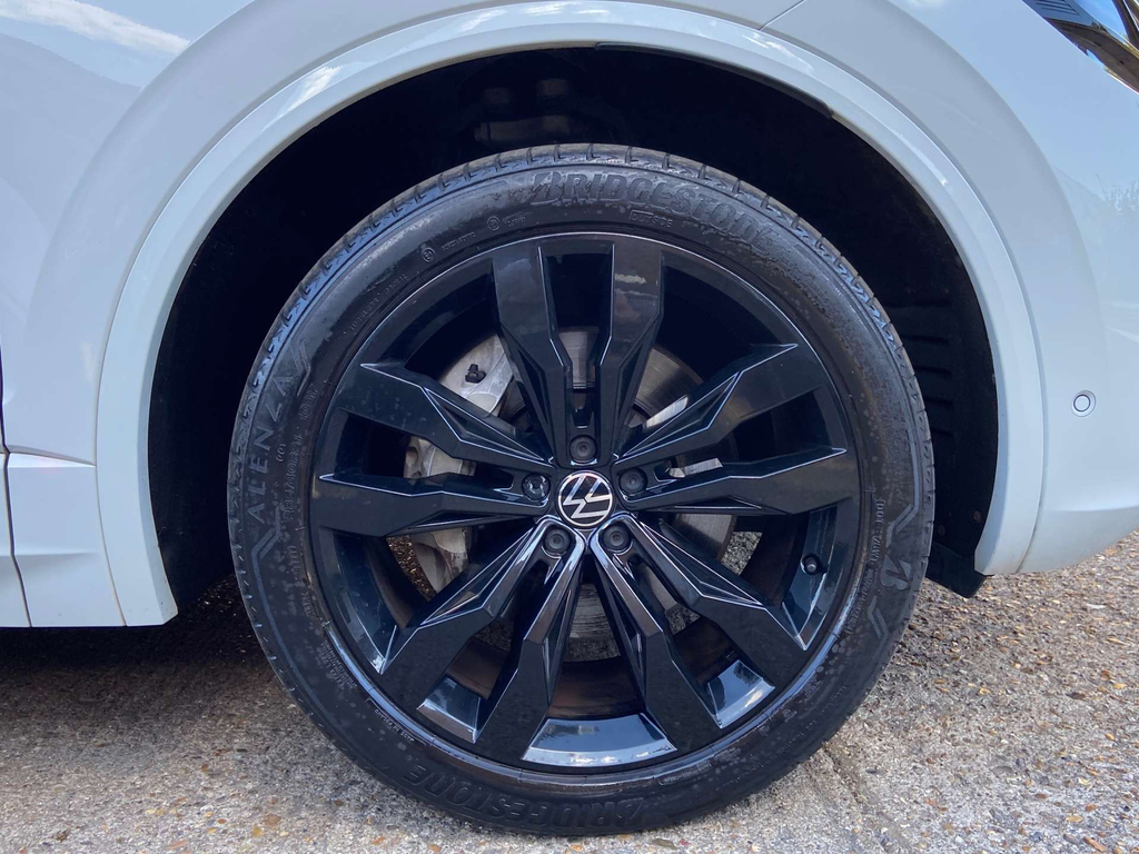 Volkswagen Touareg Grey #37