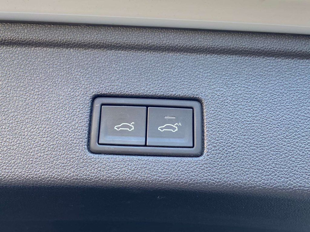 Volkswagen Touareg Grey #42
