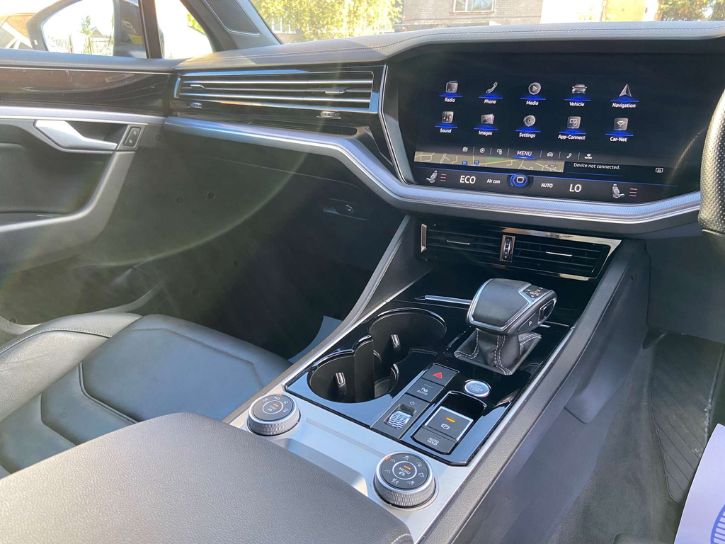 Volkswagen Touareg Grey #54