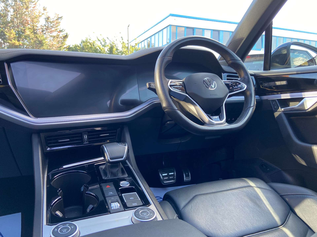 Volkswagen Touareg Grey #52
