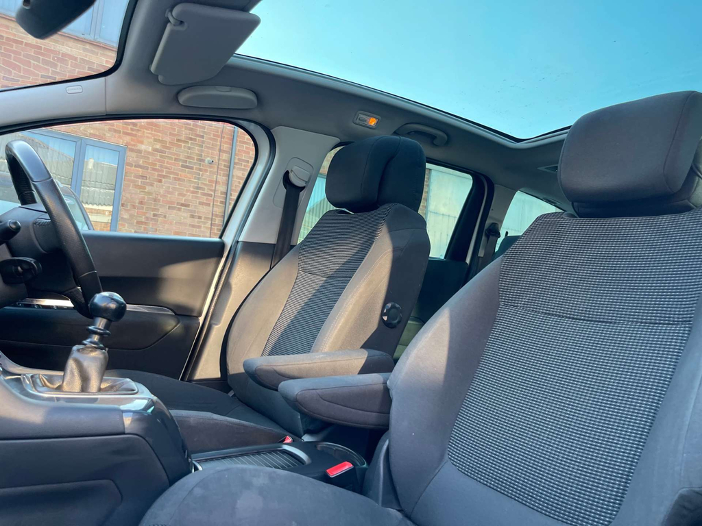 Peugeot 5008 2.0 Hdi Allure Euro 5 Grey #56