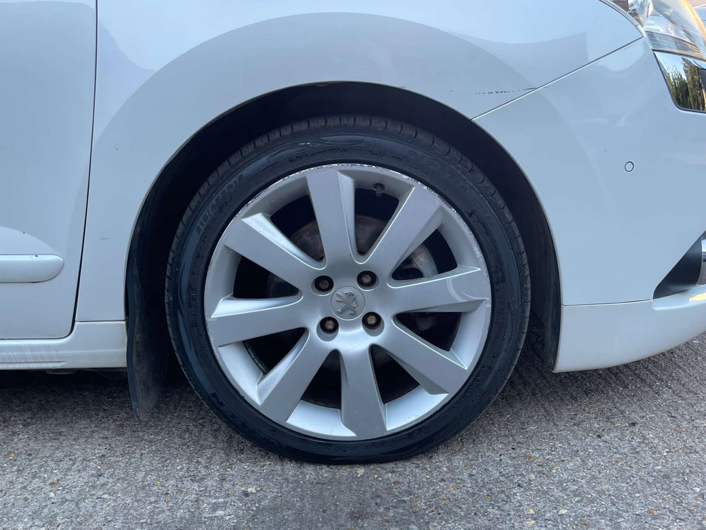 Peugeot 5008 2.0 Hdi Allure Euro 5 Grey #36