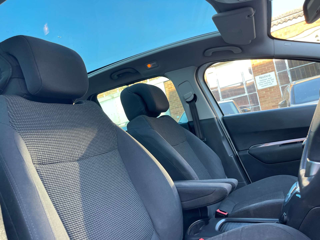 Peugeot 5008 2.0 Hdi Allure Euro 5 Grey #18