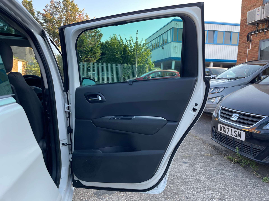 Peugeot 5008 2.0 Hdi Allure Euro 5 Grey #42